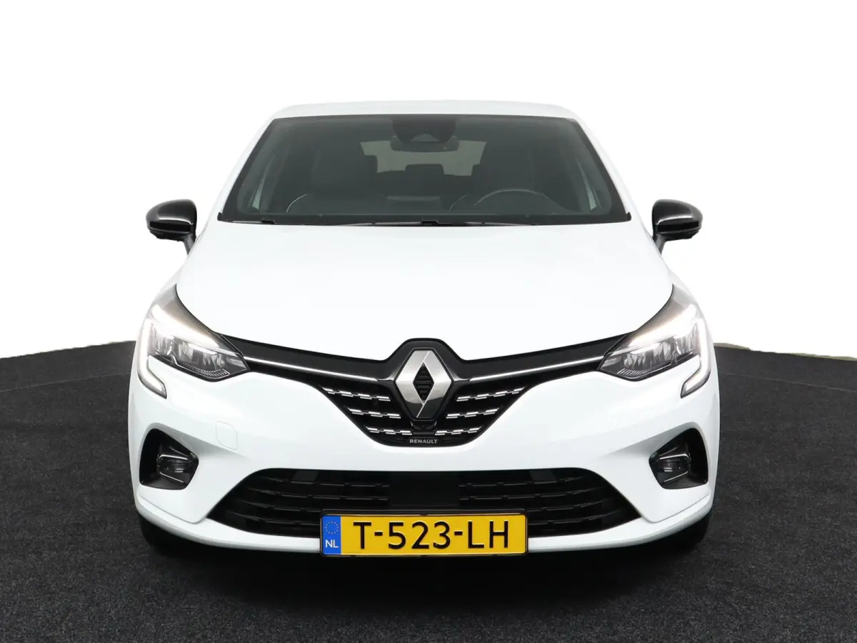 E-TECH full hybrid 145 Techno | SoH 94% | Stoelverw. | Groot Navi | 360 Camera |