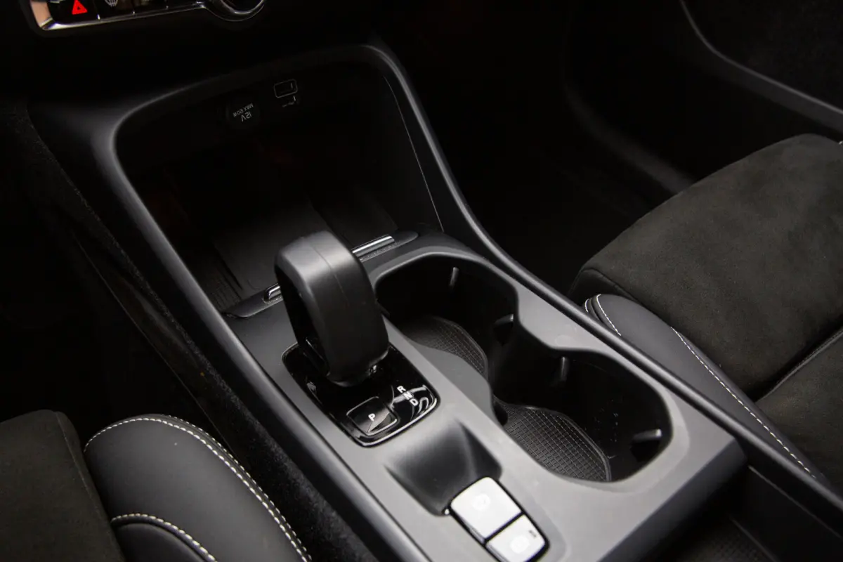 1.5 T4 Plug-in hybrid Core Bright , Carplay, Achteruitrijcamera, Stoel/stuurverwarming,