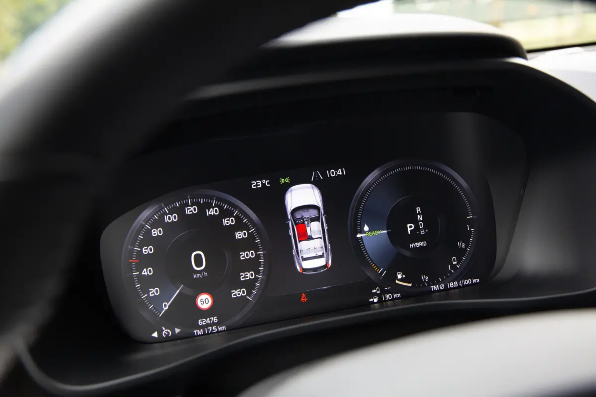 1.5 T4 Plug-in hybrid Core Bright , Carplay, Achteruitrijcamera, Stoel/stuurverwarming,