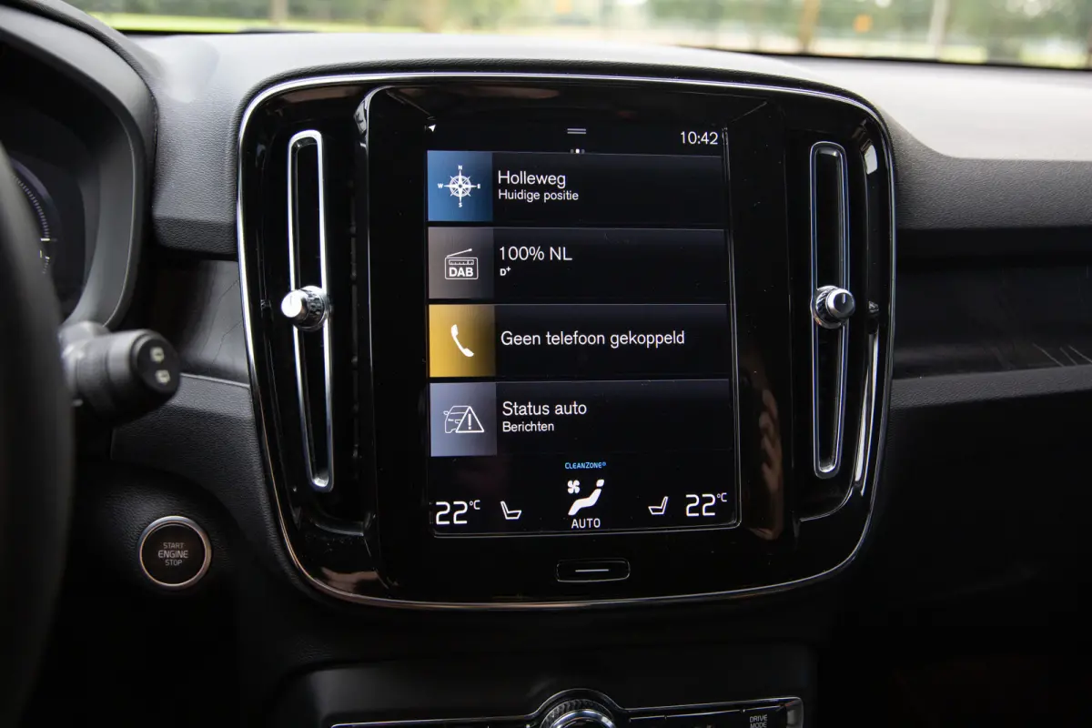 1.5 T4 Plug-in hybrid Core Bright , Carplay, Achteruitrijcamera, Stoel/stuurverwarming,