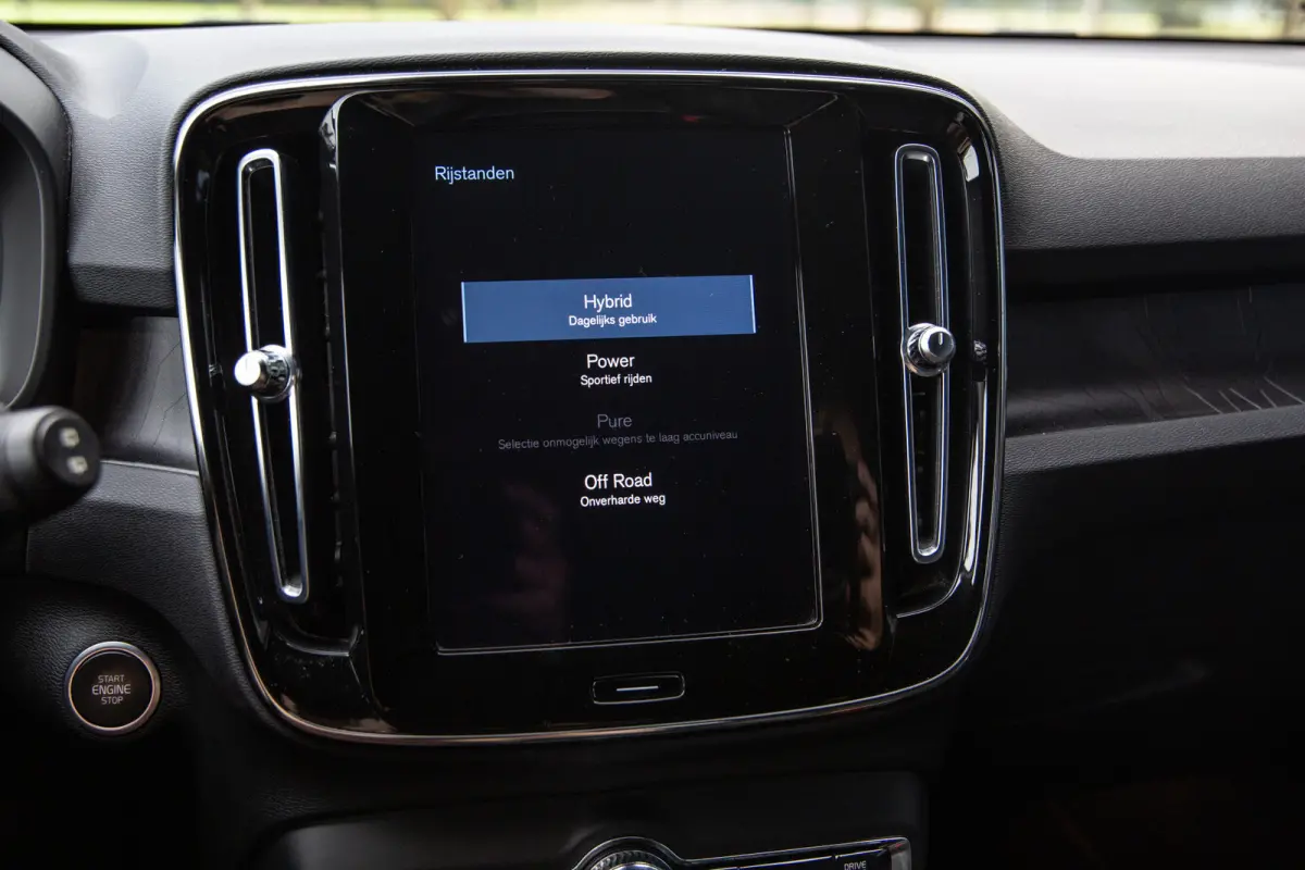 1.5 T4 Plug-in hybrid Core Bright , Carplay, Achteruitrijcamera, Stoel/stuurverwarming,