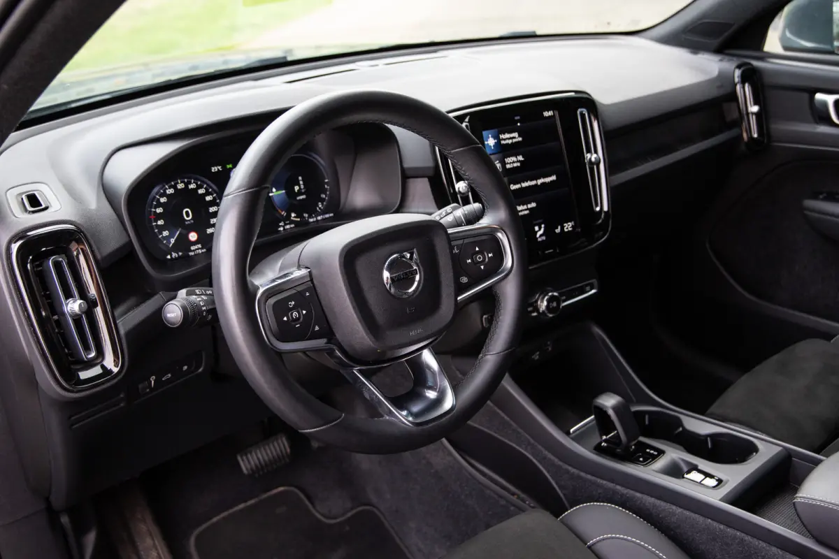 1.5 T4 Plug-in hybrid Core Bright , Carplay, Achteruitrijcamera, Stoel/stuurverwarming,