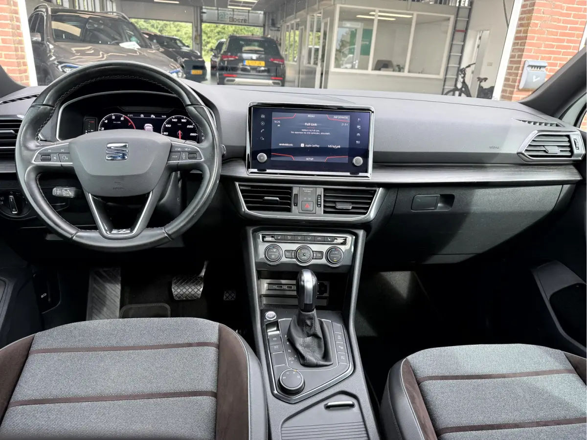 1.5 TSI Xcellence Winterpack, Panoramadak, Trekhaak, 360 camera