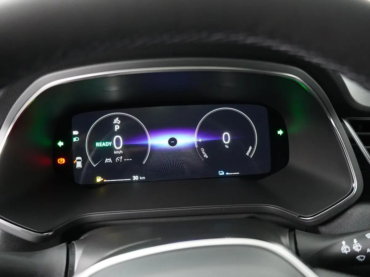 1.8 HEV AT Executive | Google navigatie | 360 Camera | Stoelverwarming |