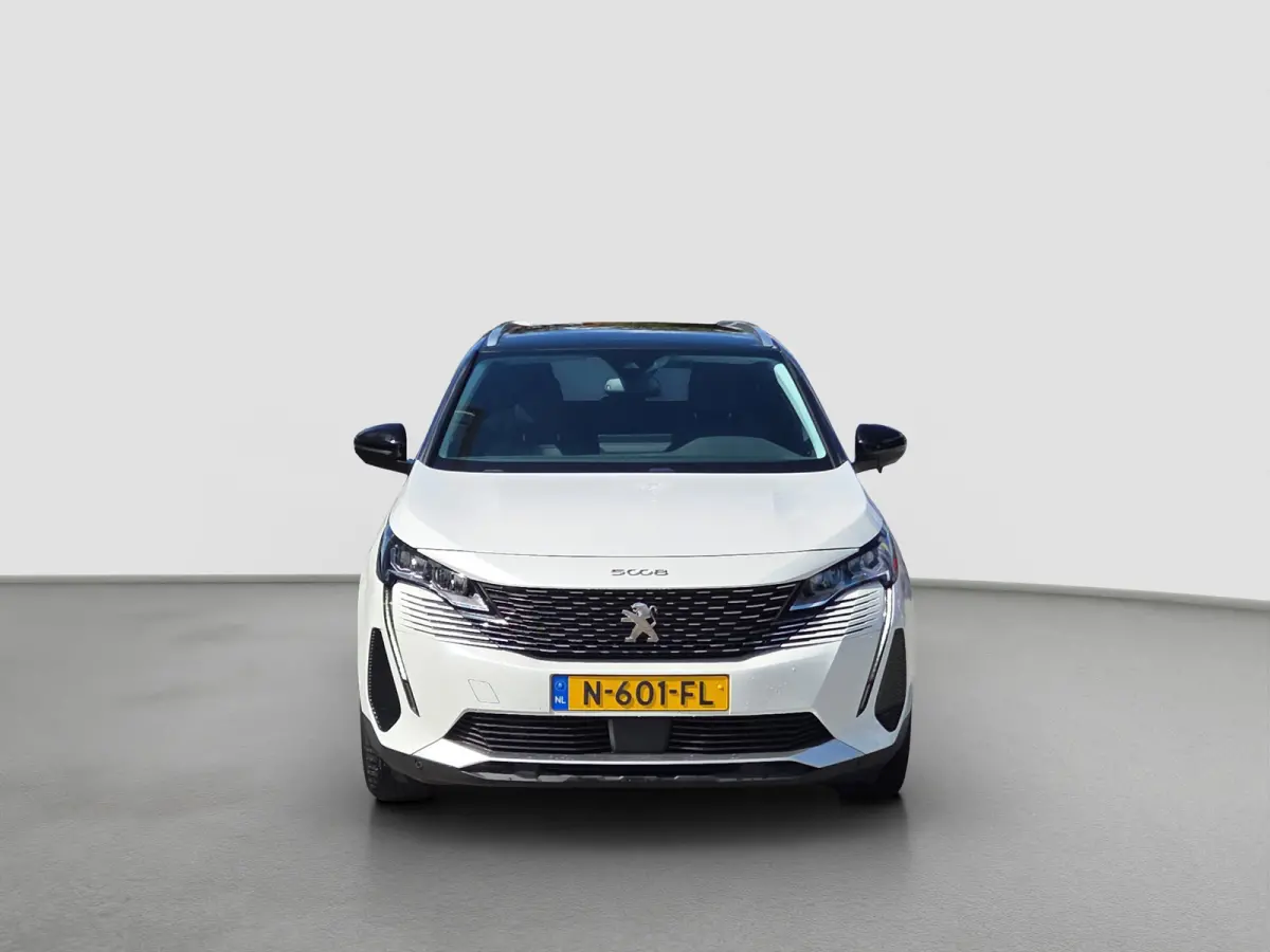 1.2 PureTech Blue Lease Allure 7 persoons | Camera | Parkeersensoren | Full map navigatie | Two tone kleur | Carplay/android auto |
