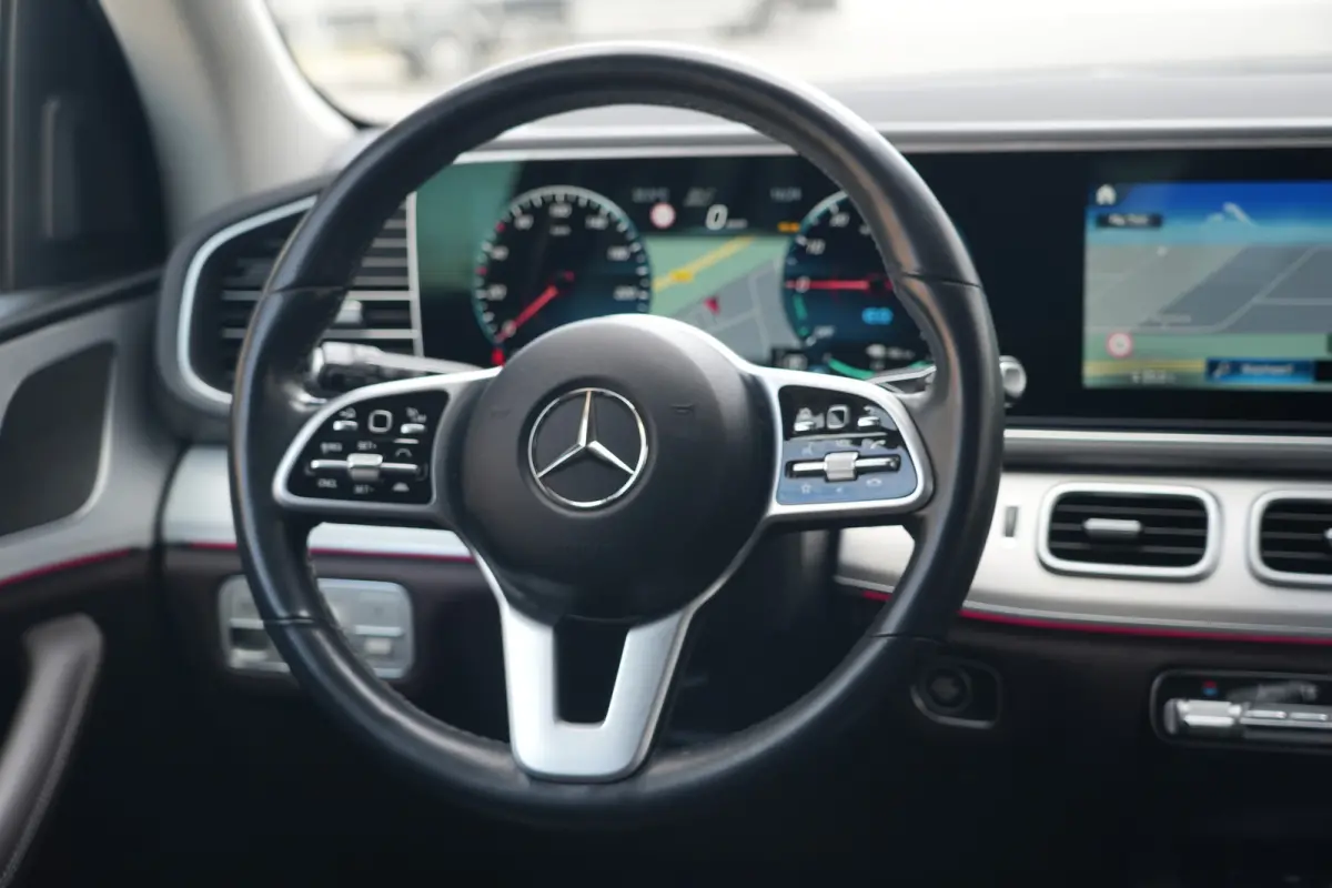 350 e 4MATIC | 334PK | Plug-in Hybrid | NAV | Camera | Stoelverwarming | Leder De Mercedes-Benz GLE 350 e biedt met zijn 4MATIC vierwielaandrijving veel comfort en zekerheid onderweg en besc