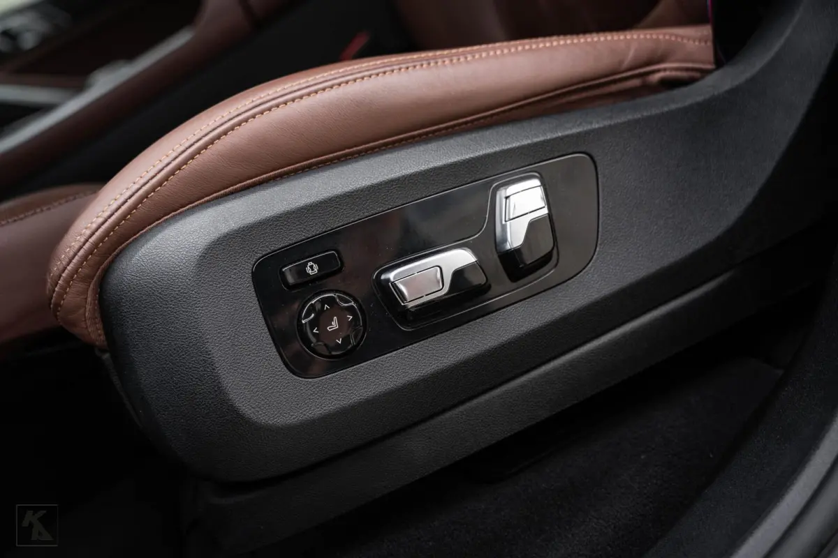 xDrive50e M Individual
