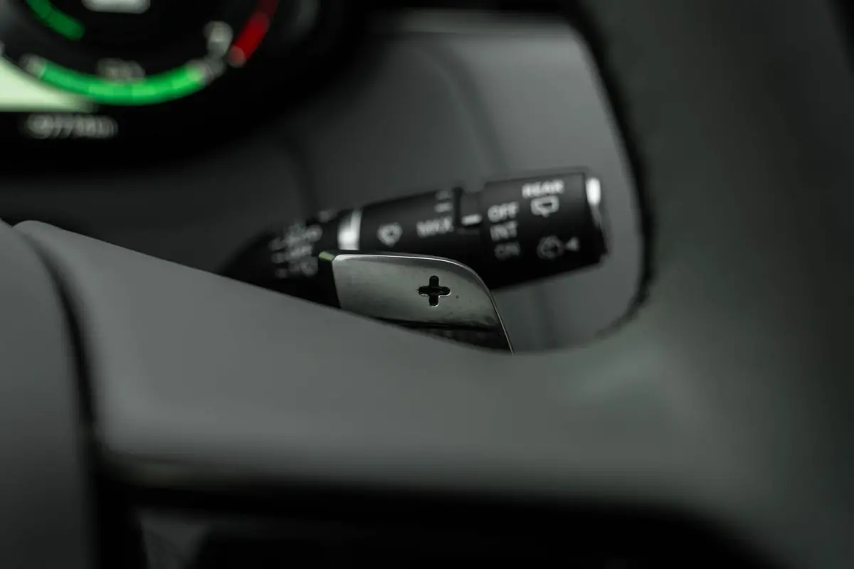 3.0 P460e Dynamic HSE PHEV