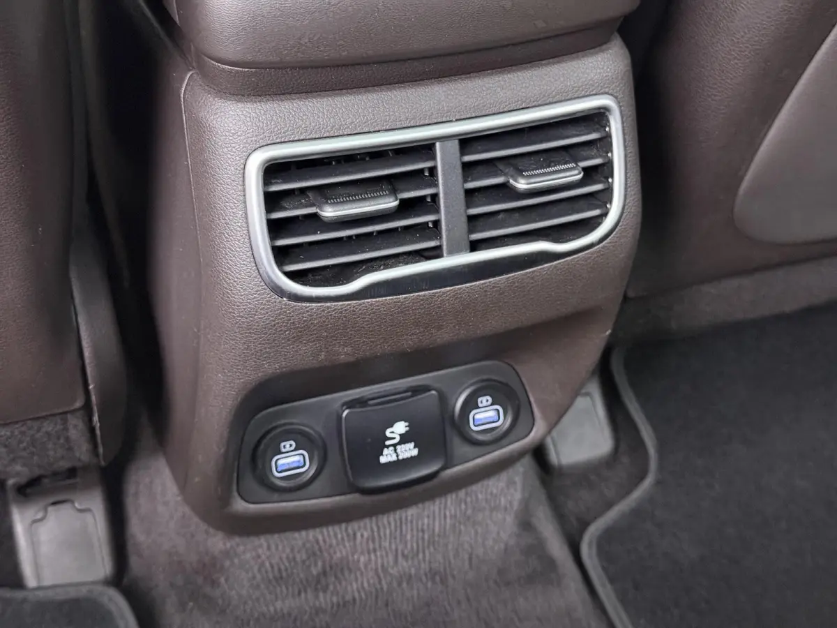 1.6 T-GDI PHEV Premium Sky 7p. APPLE CARP. | STOEL VENTILATIE/VERWARMING | 7 PERS | 360˚ CAMERA | HEAD-UP DISP. |