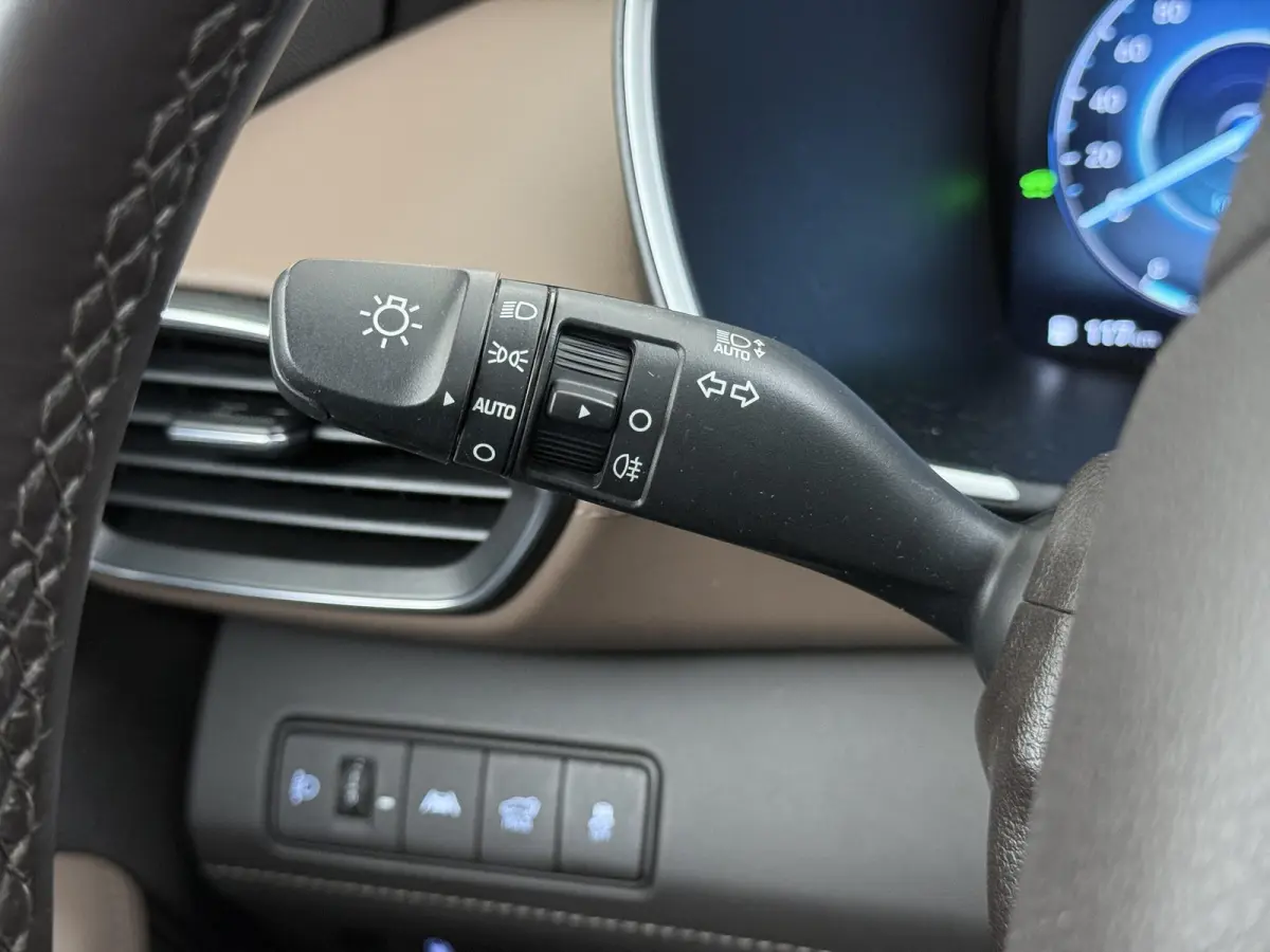 1.6 T-GDI PHEV Premium Sky 7p. APPLE CARP. | STOEL VENTILATIE/VERWARMING | 7 PERS | 360˚ CAMERA | HEAD-UP DISP. |