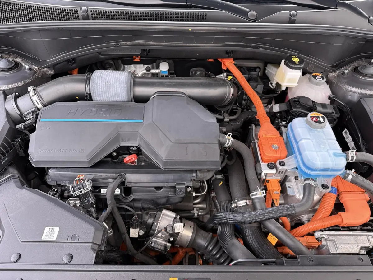 1.6 T-GDI PHEV Premium Sky 7p. APPLE CARP. | STOEL VENTILATIE/VERWARMING | 7 PERS | 360˚ CAMERA | HEAD-UP DISP. |