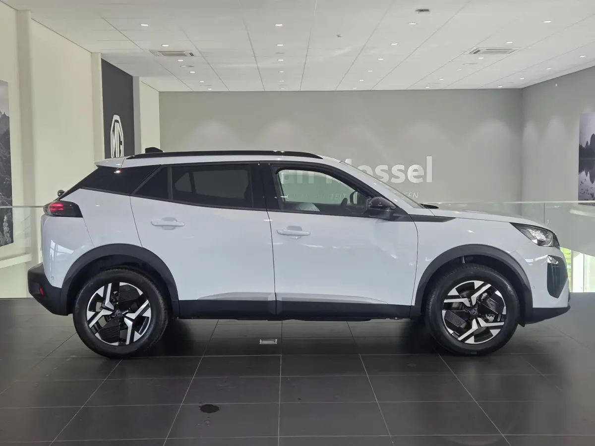 1.2 Hybrid 136 Allure | 360 Camera | Adaptive cruise control | Direct Leverbaar |