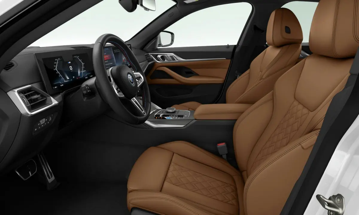 M50 High Executive 84 kWh Trekhaak - Active Cruise Control - Hifi - Elektrisch verstelbare/verwarmde stoelen - Stuurwielrand verwarmd - Getinte Ruiten - BMW Laserlight - BMW Drive Recorder -