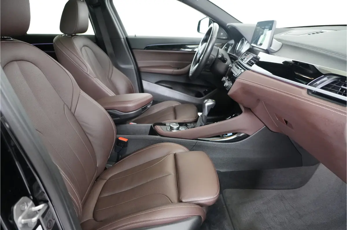 xDrive25e PHEV 220 pk | SOH 93% | M Sport | Pano | Leder | Head-up |