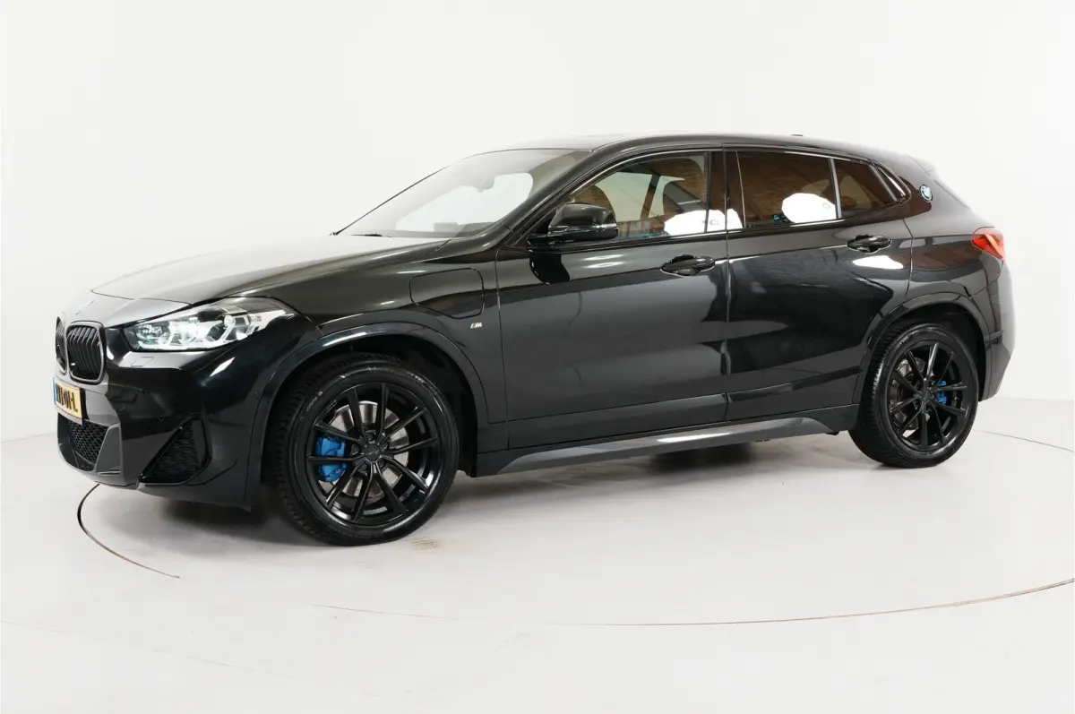 xDrive25e PHEV 220 pk | SOH 93% | M Sport | Pano | Leder | Head-up |