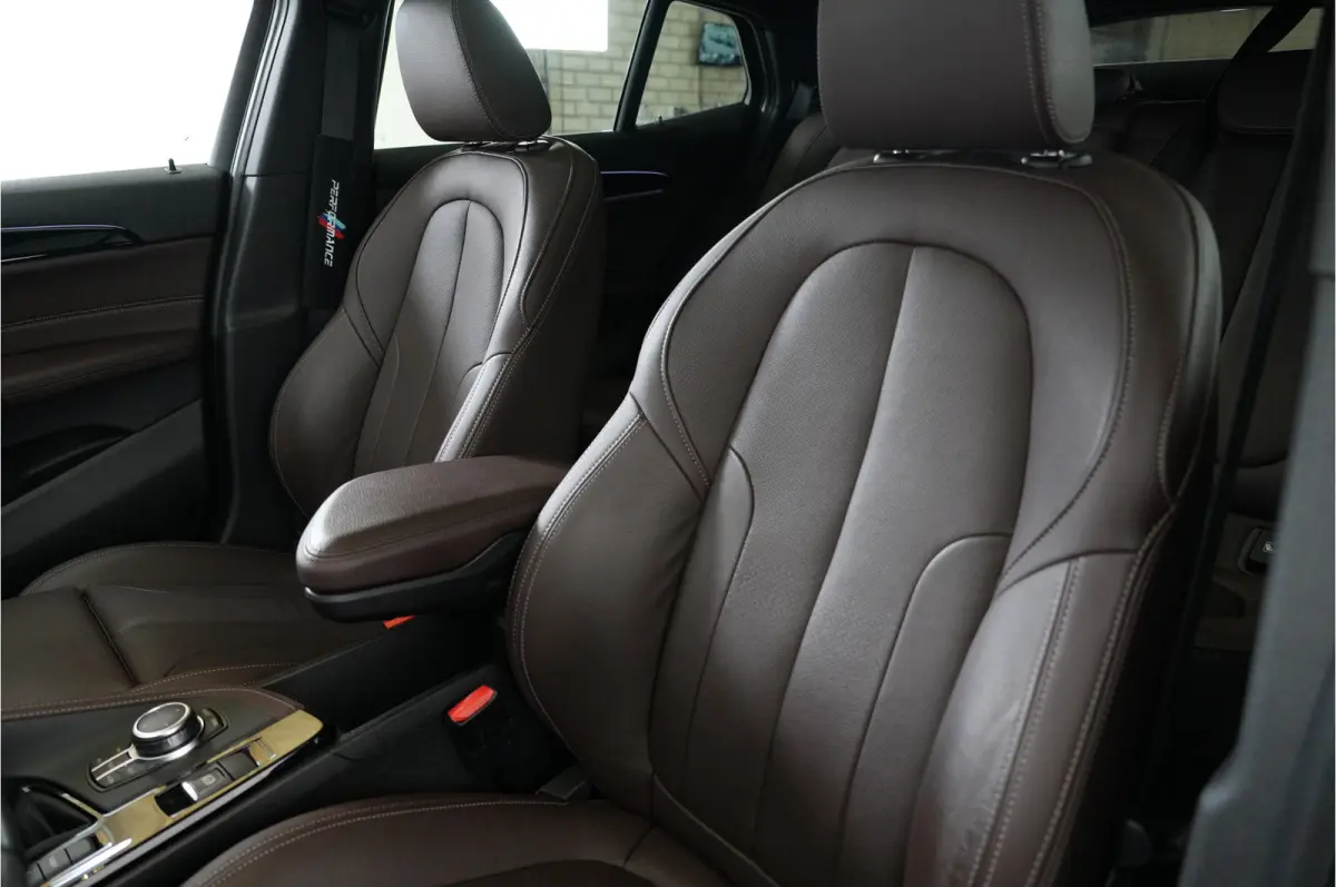 xDrive25e PHEV 220 pk | SOH 93% | M Sport | Pano | Leder | Head-up |