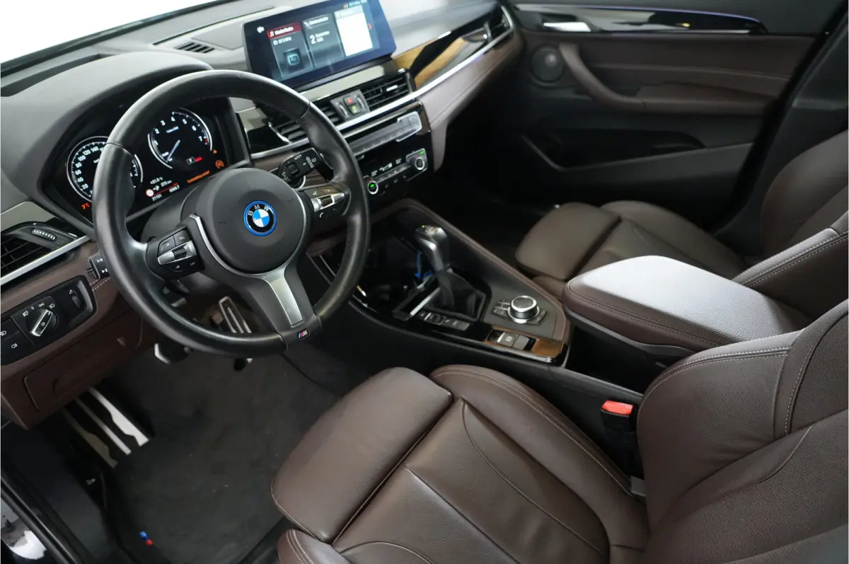 xDrive25e PHEV 220 pk | SOH 93% | M Sport | Pano | Leder | Head-up |