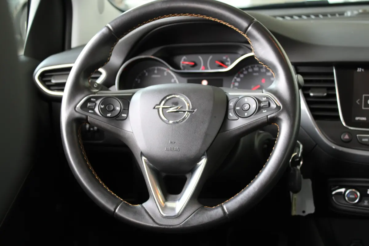 1.2 Turbo Innovation | Climate control | Navigatie | Parkeersensoren achter | Apple carplay & Android auto |