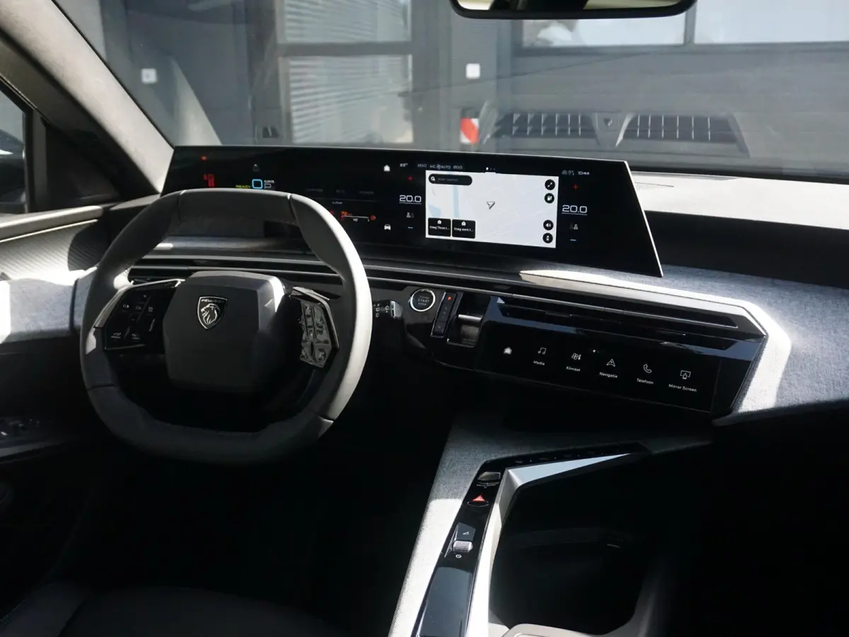 1.6 Plug-in Hybrid 195 Allure 7p | Apple Carplay/Android Auto | Winterpakket