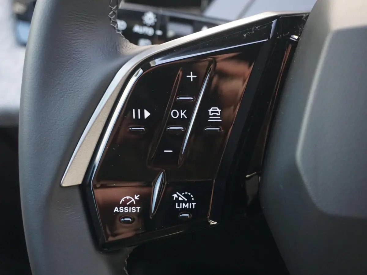 1.6 Plug-in Hybrid 195 Allure 7p | Apple Carplay/Android Auto | Winterpakket