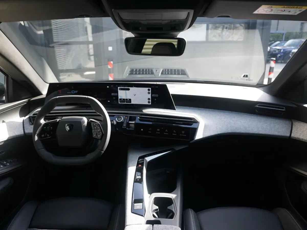 1.6 Plug-in Hybrid 195 Allure 7p | Apple Carplay/Android Auto | Winterpakket