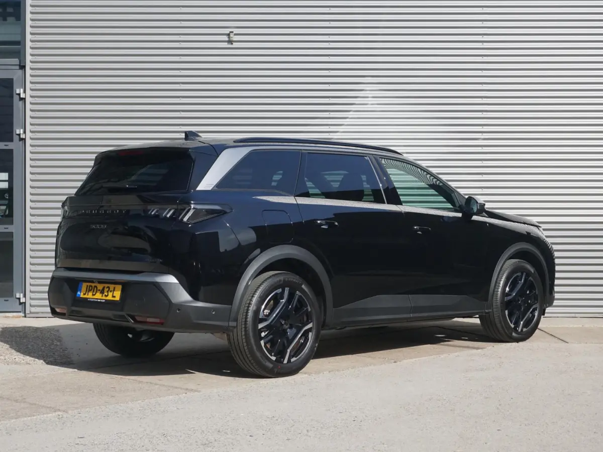 1.6 Plug-in Hybrid 195 Allure 7p Winterpakket