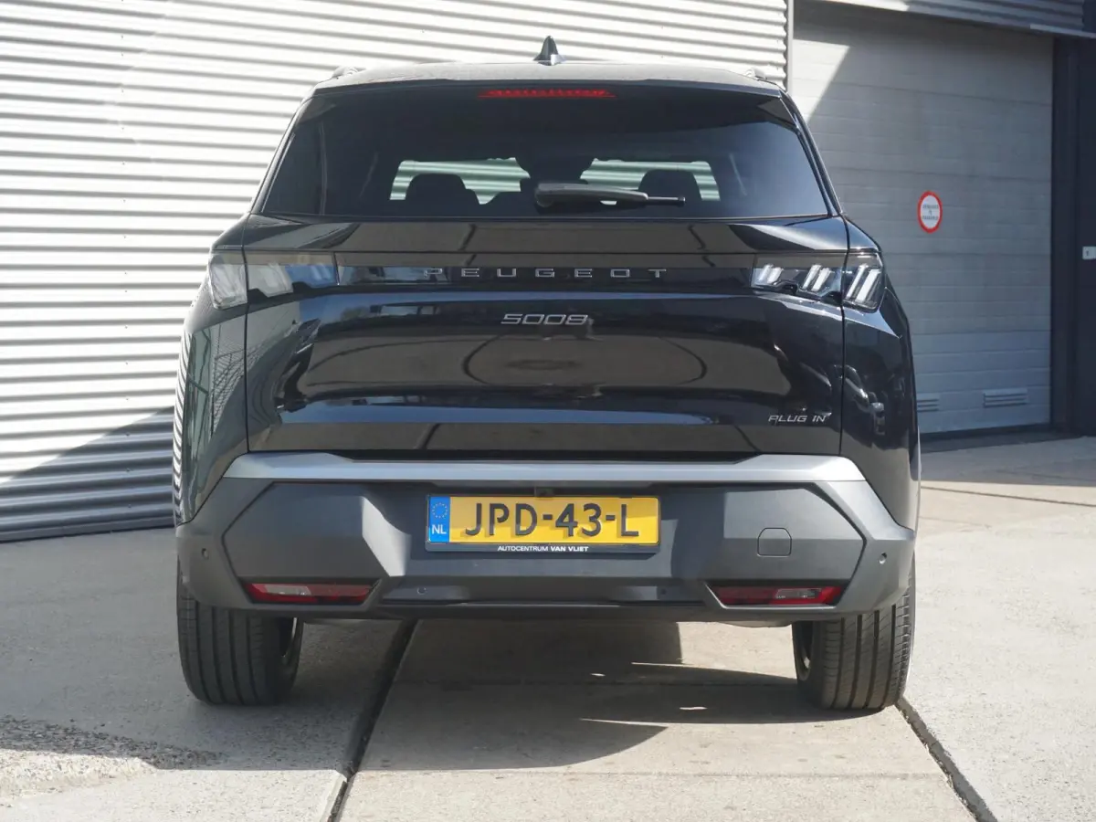 1.6 Plug-in Hybrid 195 Allure 7p Winterpakket