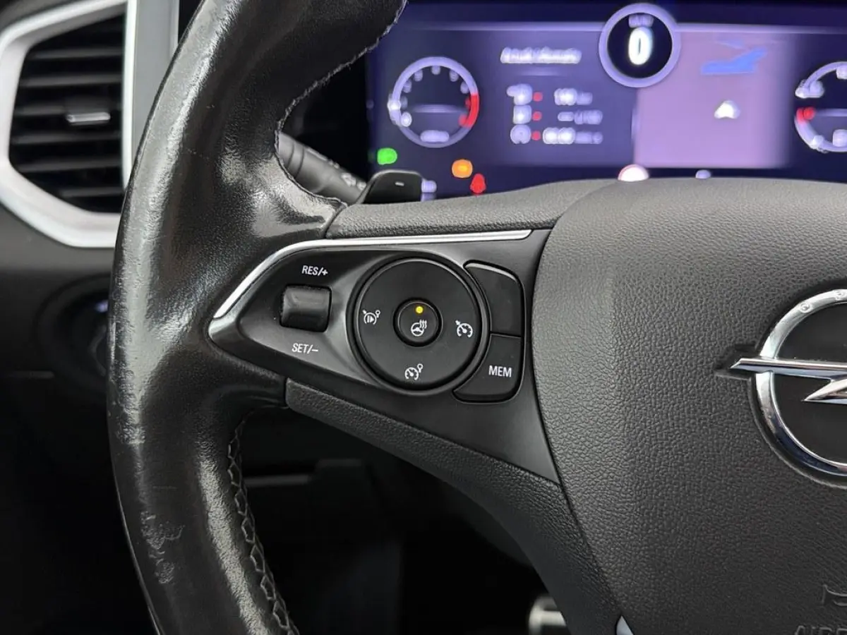 1.2 Turbo Automaat GS Line Trekhaak/Winterpakket/ Camera/Nav/Vc/Ecc/Keyless