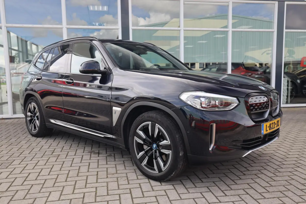 Executive 80 kWh|SOH 93%|Pano|Applecarplay|Adapt.cruise|Navi|Camera|Leder