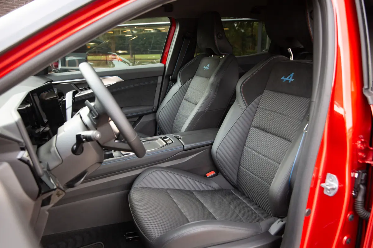 1.2 E-Tech full hybrid 200 esprit Alpine SOH 97,6%, Adap. cruise, Stoel/stuurverwarming,