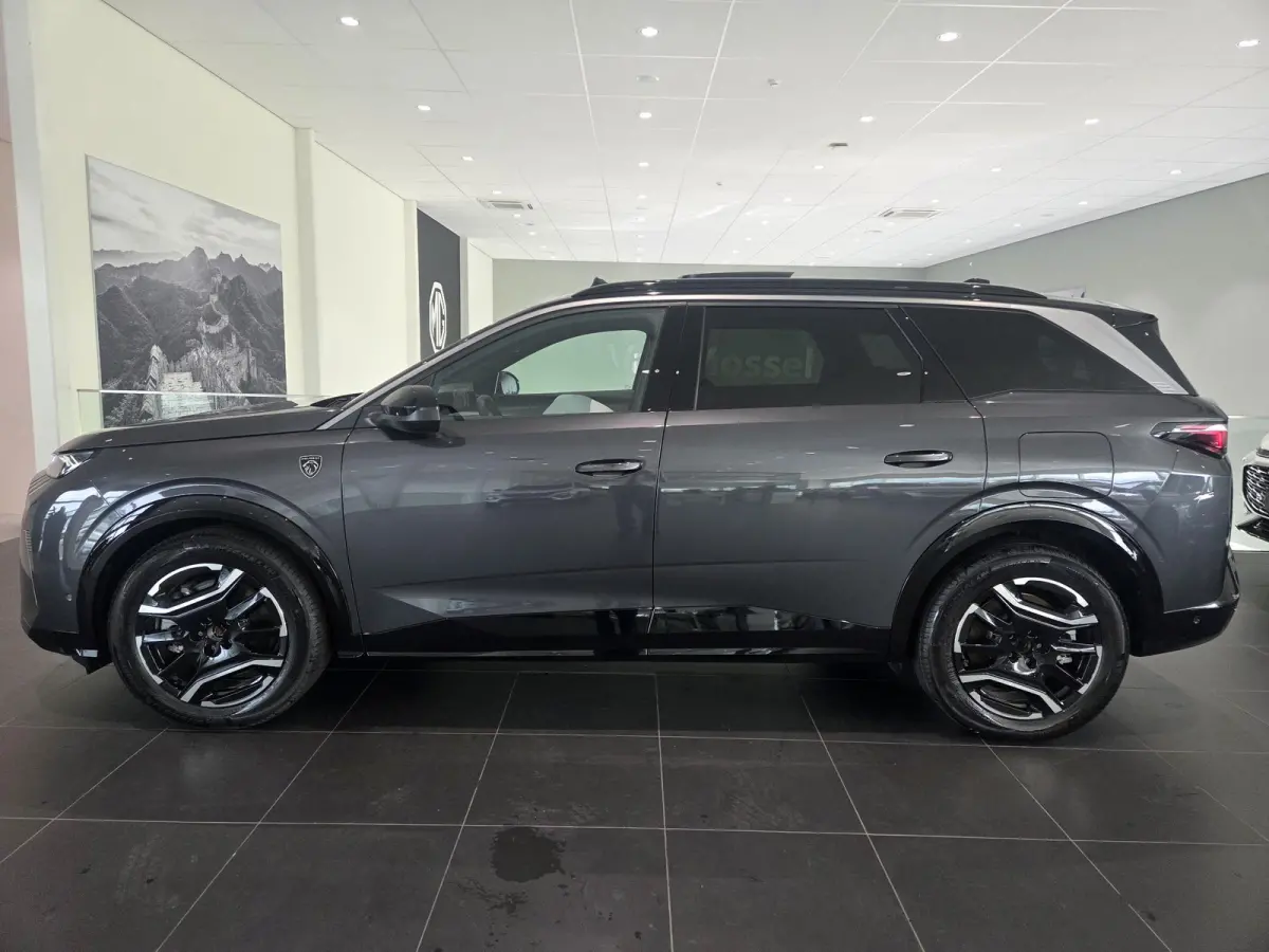 GT 73 kWh 7p | 360 Camera | Alcantara bekleding | Massage/ventilatie en verwarmde stoelen | Panoramadak | Nu te bestellen!