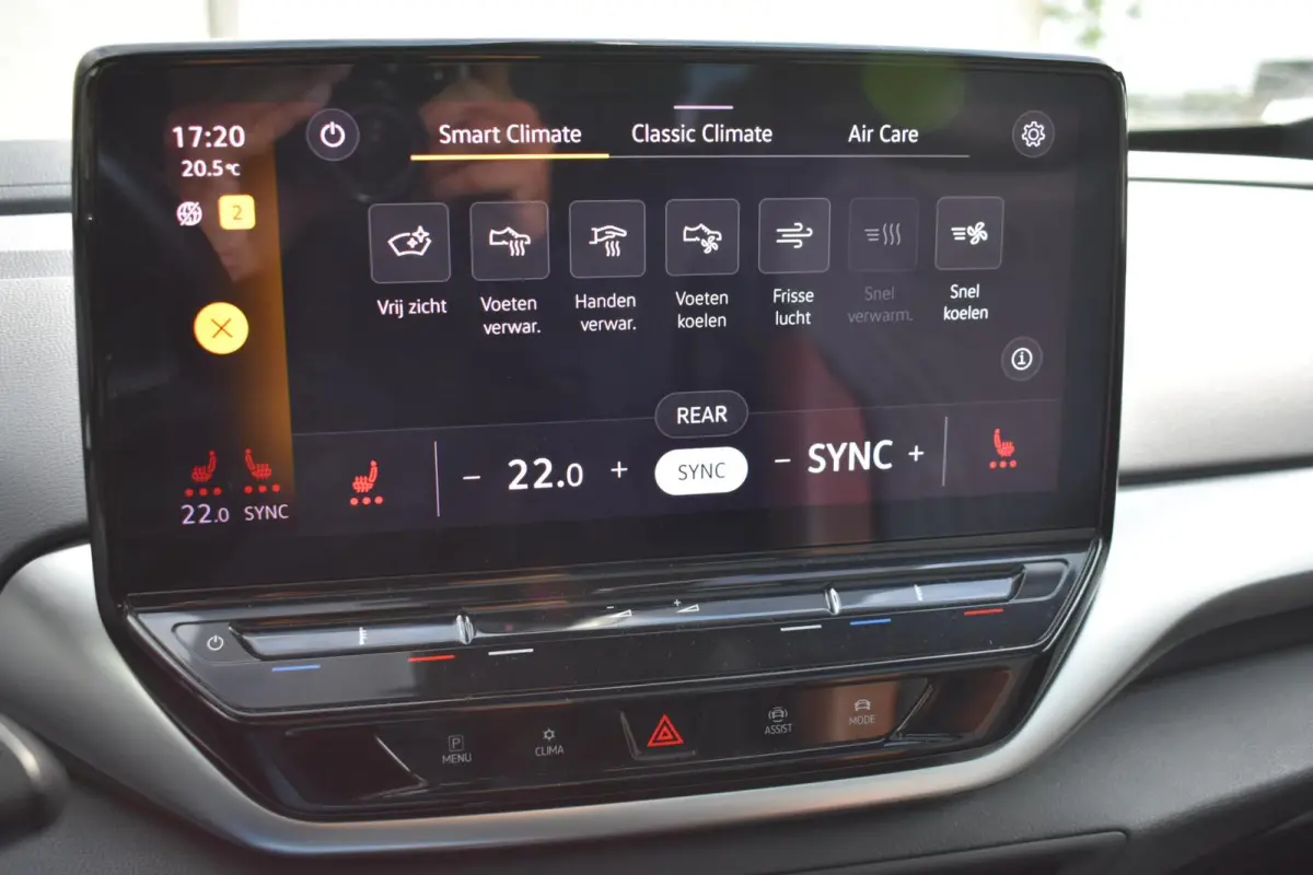 First Max 77 kWh | Head-Up display | Stoelmassage | Pano |