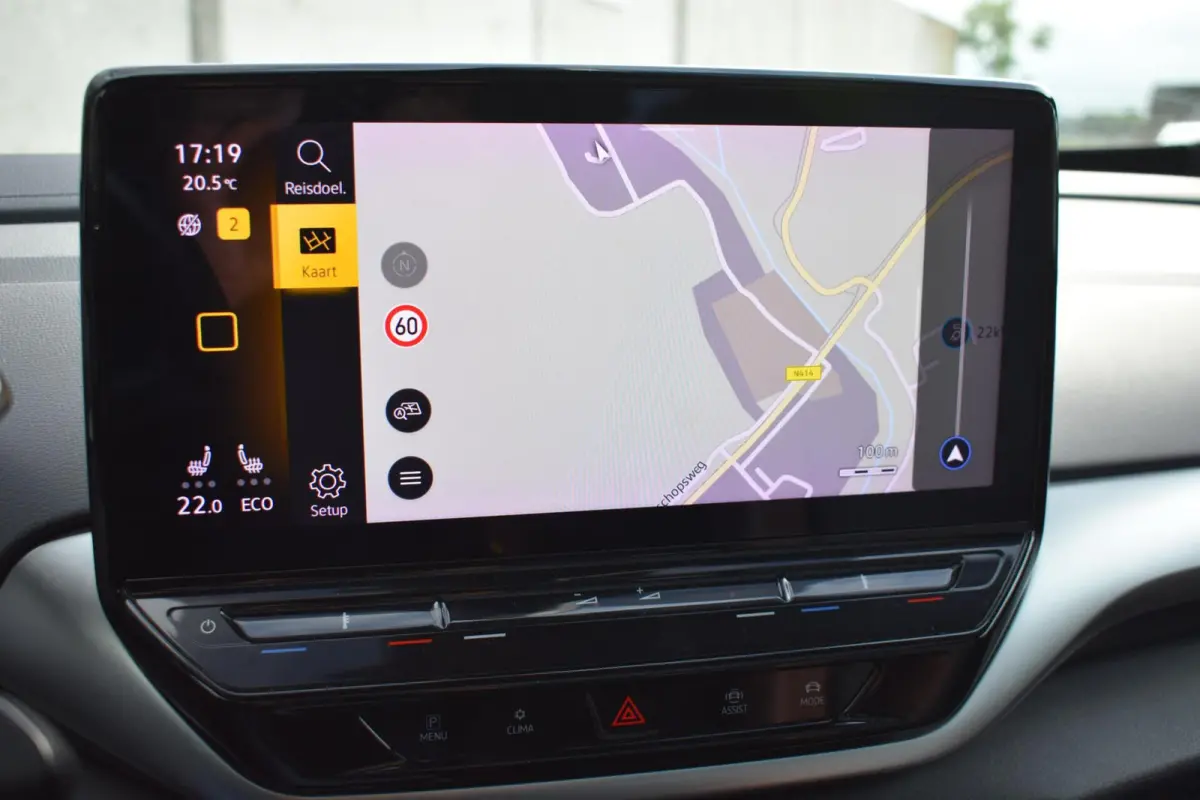 First Max 77 kWh | Head-Up display | Stoelmassage | Pano |