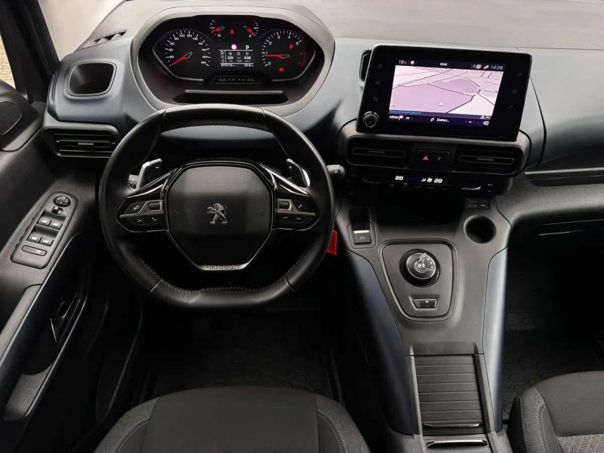 1.2 PureTech Allure | Automaat | Trekhaak | Distributieriem vervangen| Camera | Climate Control