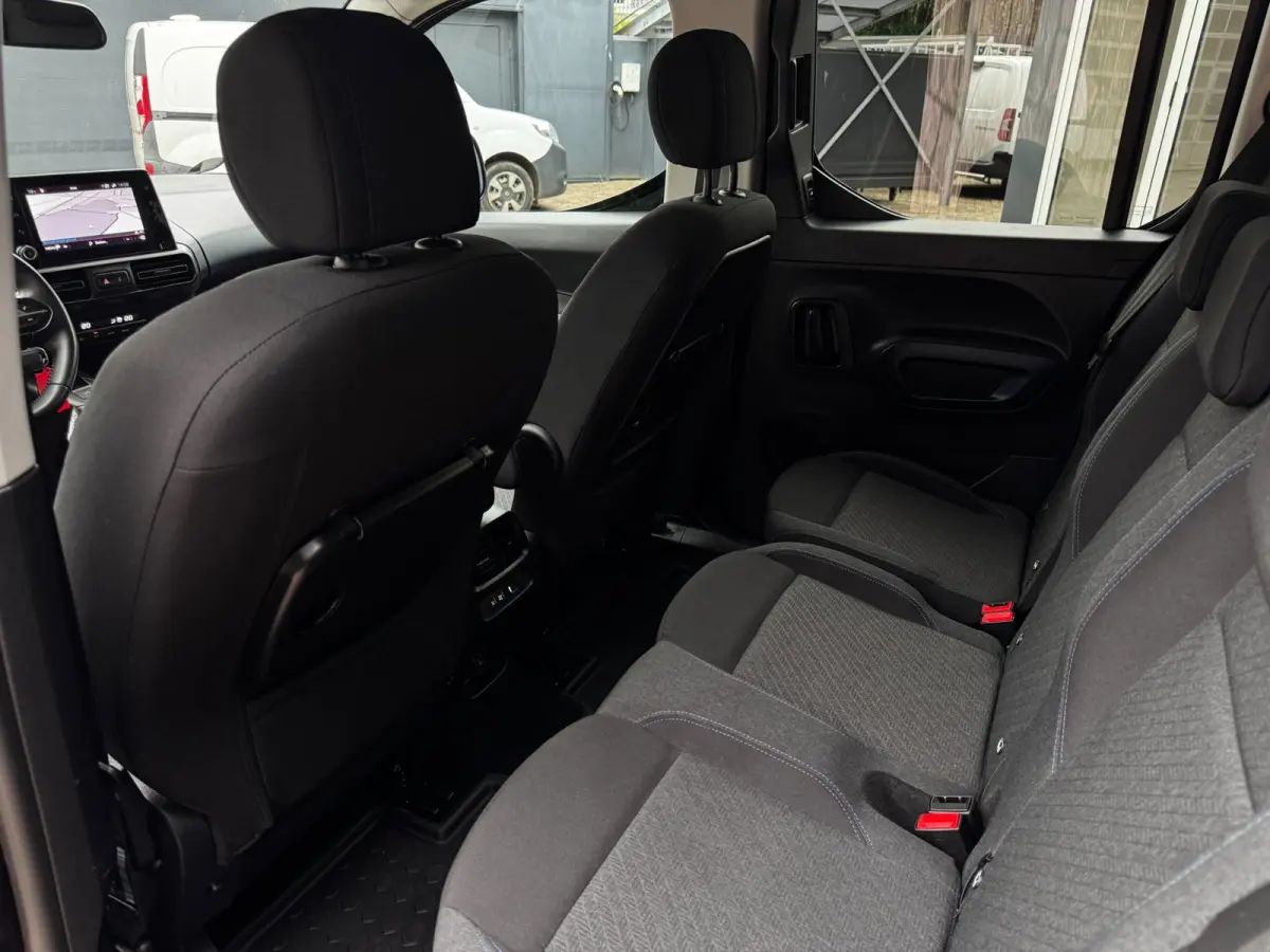 1.2 PureTech Allure | Automaat | Trekhaak | Distributieriem vervangen| Camera | Climate Control