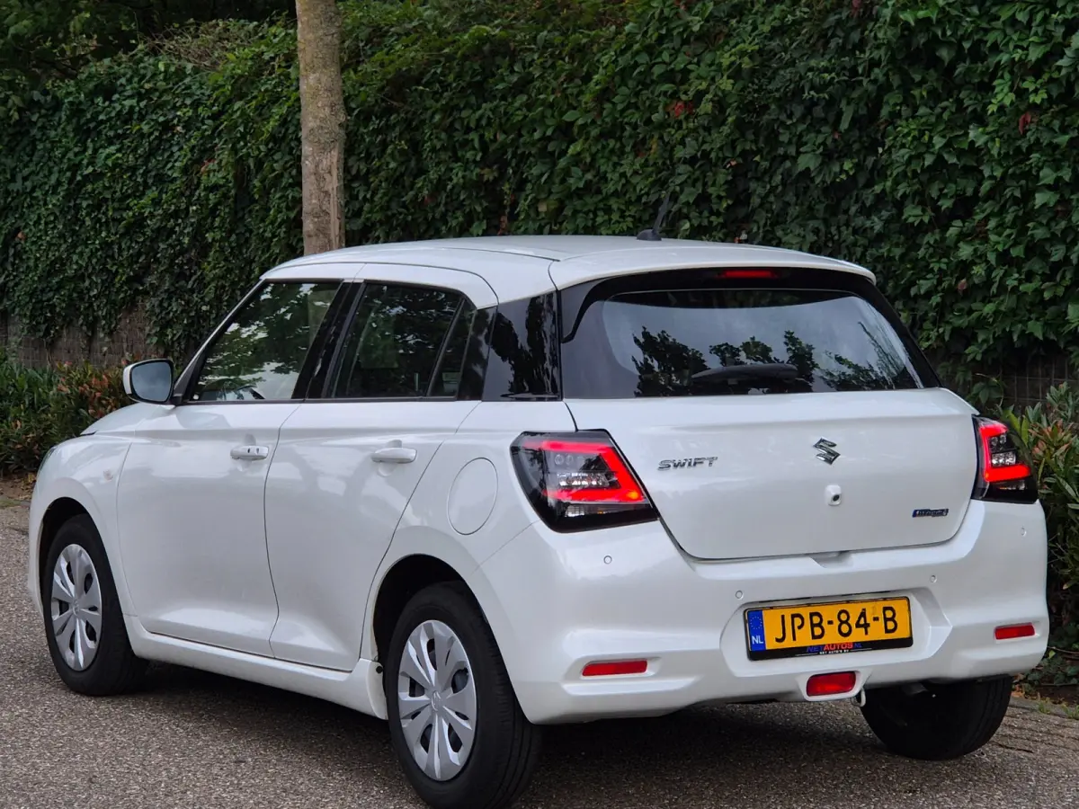 1.2 Comfort Smart Hybrid CarPlay Adaptieve Cruise Control Dodehoekdetectie Fabrieksgarantie NL NAP