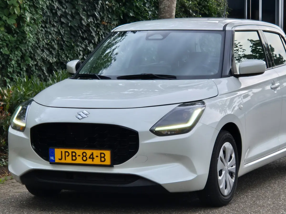 1.2 Comfort Smart Hybrid CarPlay Adaptieve Cruise Control Dodehoekdetectie Fabrieksgarantie NL NAP