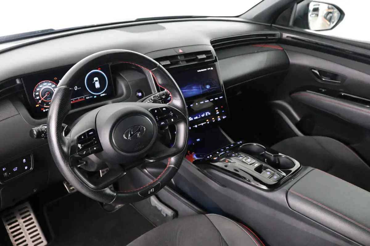 1.6 T-GDI PHEV N Line 4WD | Adaptive Cruise | SOH 100% | Stoelventilatie | Stoelverwarming | 360 Camera | Lederen bekleding | Elektrische Stoelen | Keyless | Elektr Achterklep