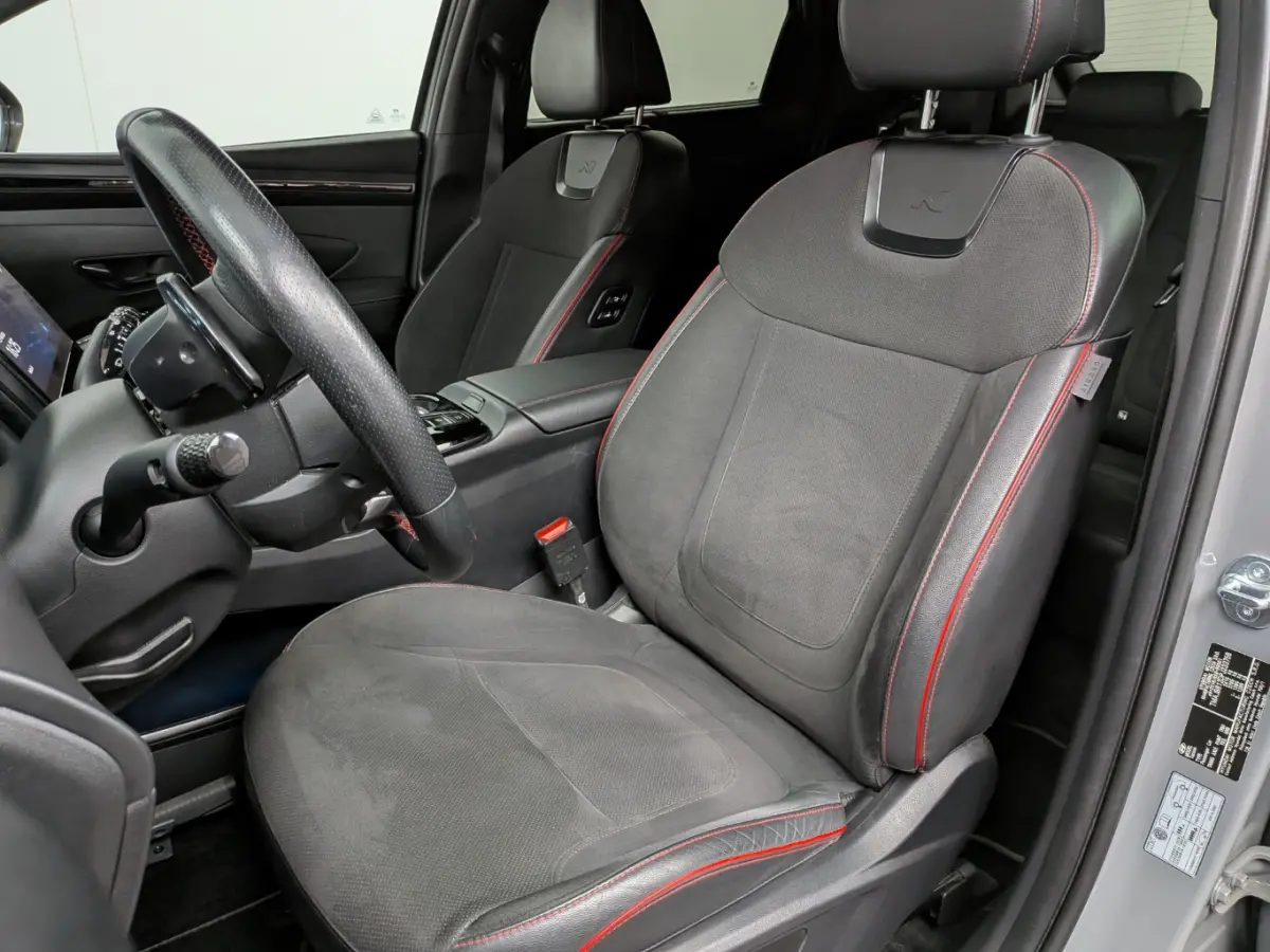 1.6 T-GDI PHEV N Line 4WD | Adaptive Cruise | Stoelventilatie | Stoelverwarming | 360 Camera | Lederen bekleding | Elektrische Stoelen | Keyless | Elektr Achterklep