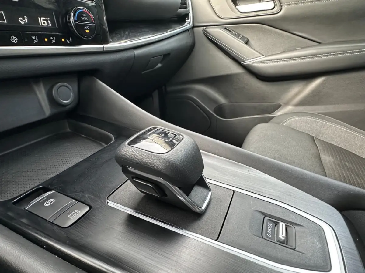 1.3 MHEV Aut. N-Connecta I Camera I Navi I Led I 19 Inch