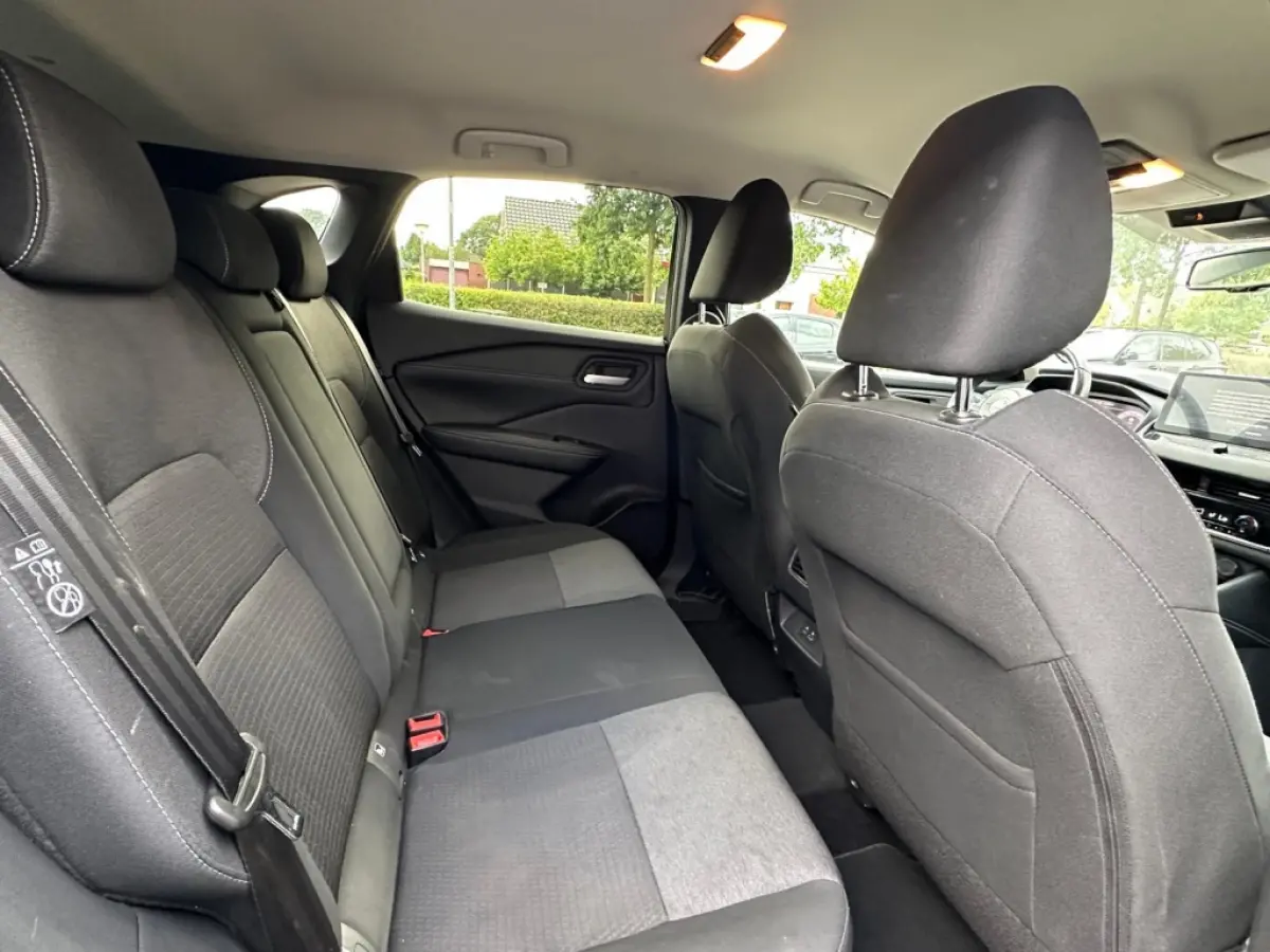 1.3 MHEV Aut. N-Connecta I Camera I Navi I Led I 19 Inch