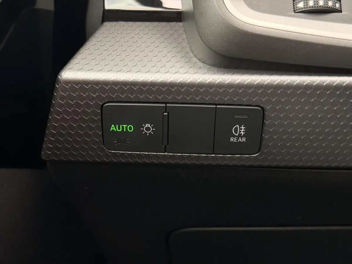 25 TFSI Advanced edition NAV.VIACARPLAY/ANDROID | CRUISE | DIGI.DASHB | PDC | NAP 1'EIG