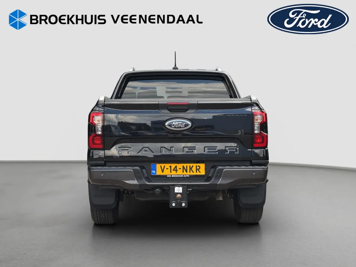 2.3 PHEV Wildtrak | Adap. Cruise Control | 5 persoons | 3500 kg trekgewicht | Winterpack | Camera | CarPlay |