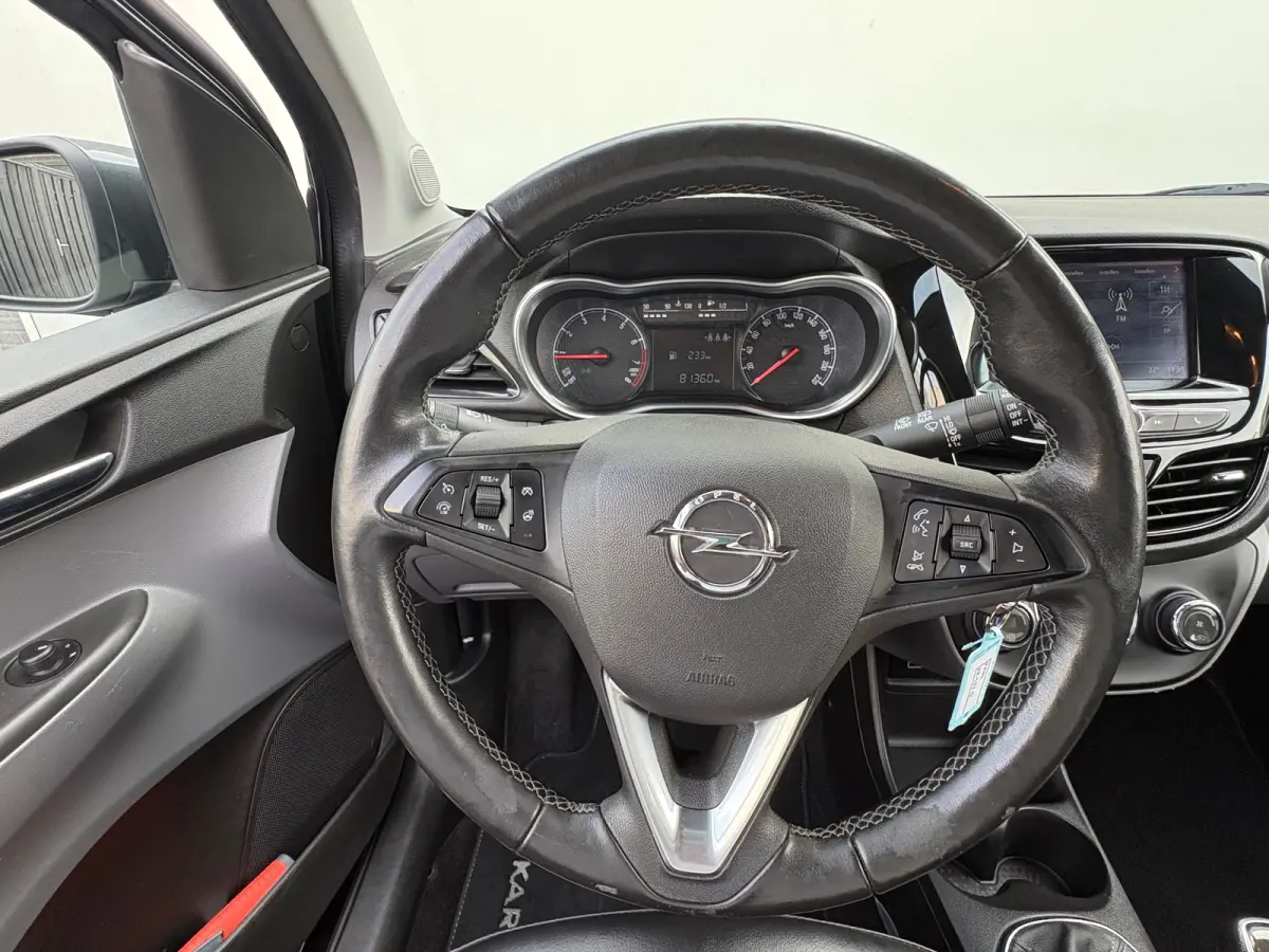 1.0 75PK Innovation | VOORSTOELEN VERWARMD| CRUISE CONTROL| PARKEERSENSOREN ACHTER| CLIMATE CONTROL