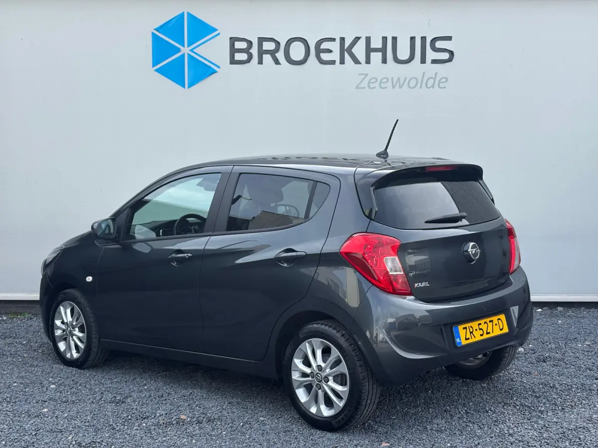 1.0 75PK Innovation | VOORSTOELEN VERWARMD| CRUISE CONTROL| PARKEERSENSOREN ACHTER| CLIMATE CONTROL