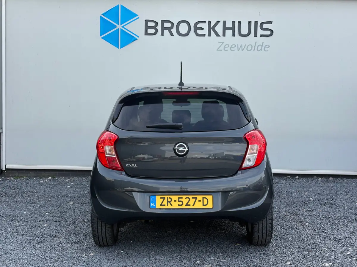 1.0 75PK Innovation | VOORSTOELEN VERWARMD| CRUISE CONTROL| PARKEERSENSOREN ACHTER| CLIMATE CONTROL