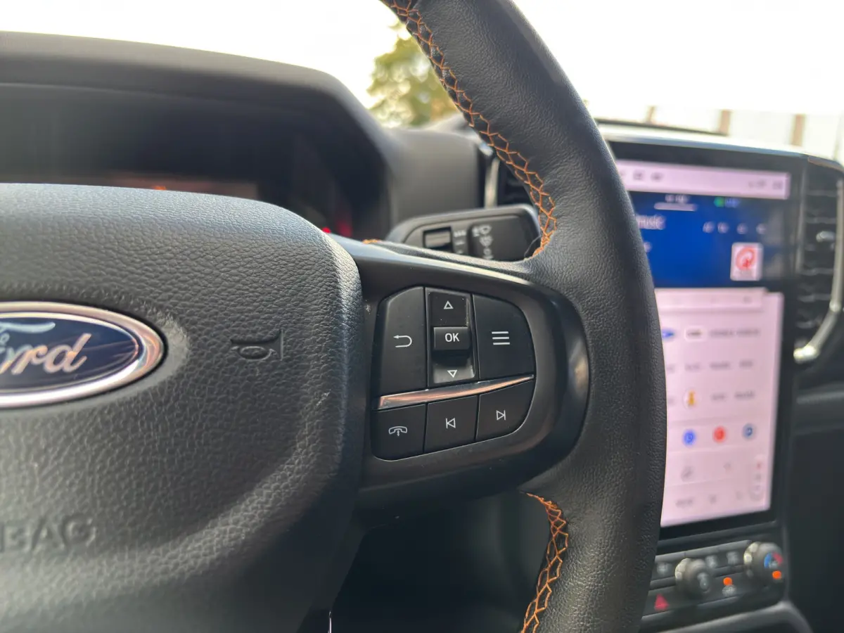 2.3 PHEV Wildtrak Plug-in Dubbel Cabine | Rollertop | 5 persoons | 3500 kg trekgewicht | Adap. Cruise Control | Winterpack | Camera |