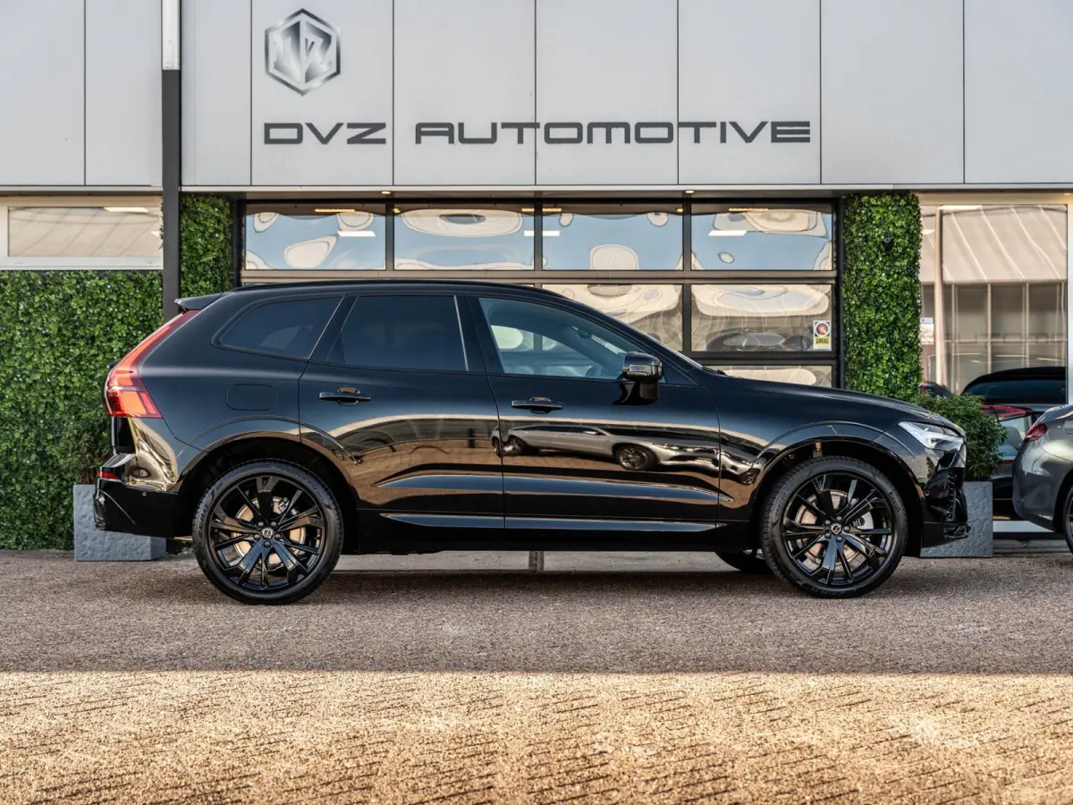 2.0 T8 Plug-in hybrid AWD Plus Black Ed. | Pano | SOH 100% | H/K Sound | Premium Pack | Nieuw | BTW