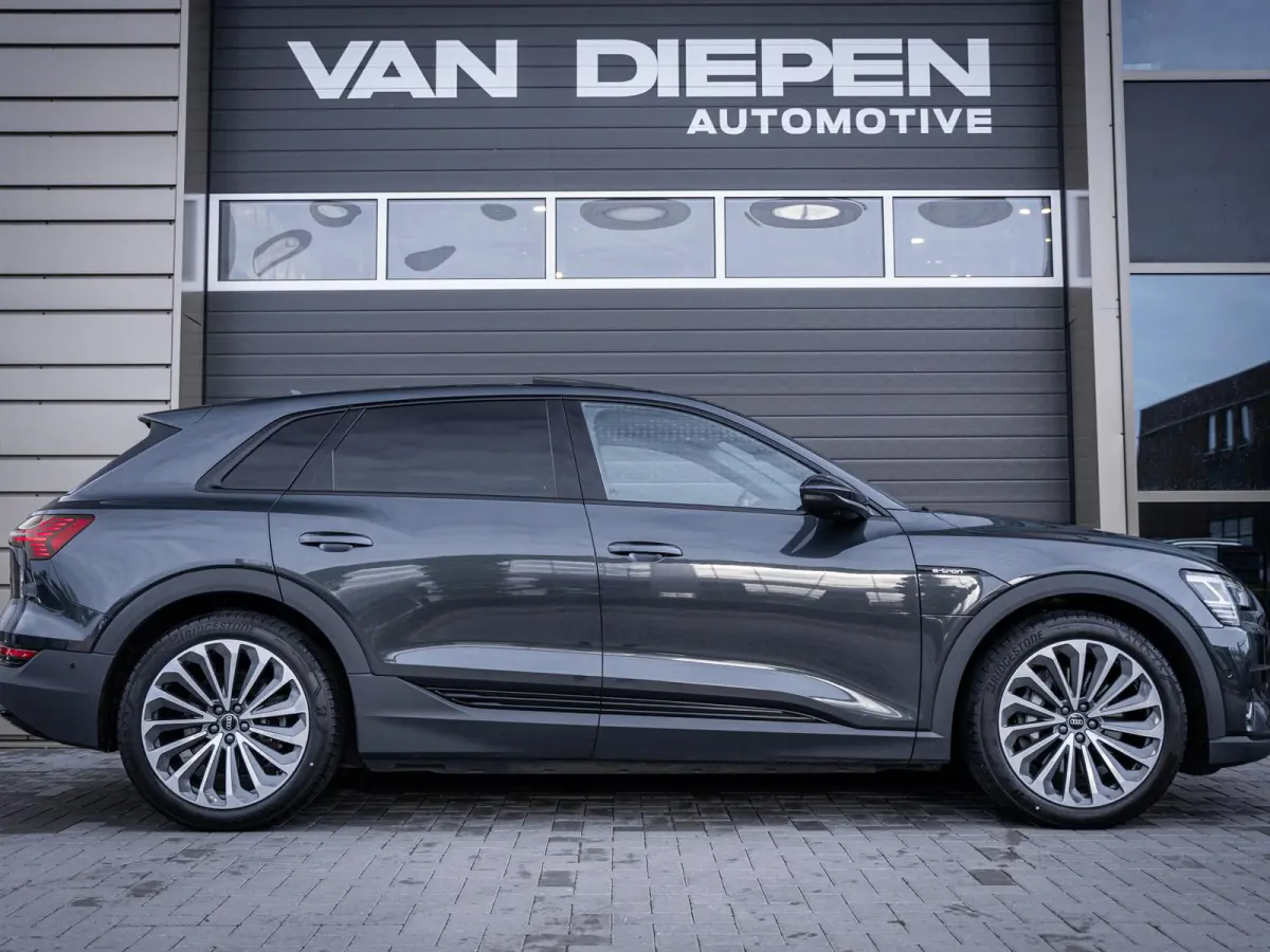 50 quattro Advanced edition Plus 71 kWh - S-Line l Pano l Trekhaak l 360cam