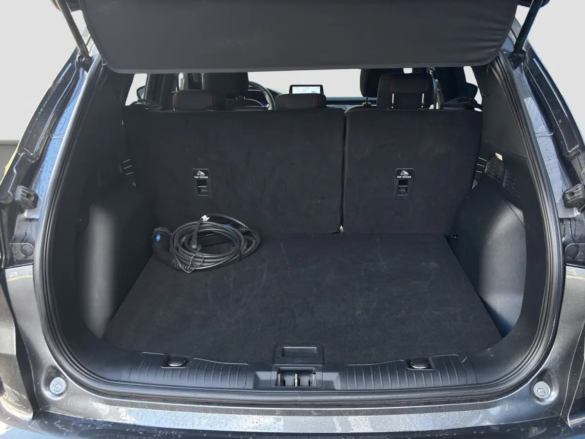 2.5 PHEV ST-Line | Trekhaak | Adap. Cruise | Stoelverwarming | Camera | 19 inch